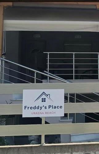 אפרטהוטל Vrasná Freddy'S Place מראה חיצוני תמונה